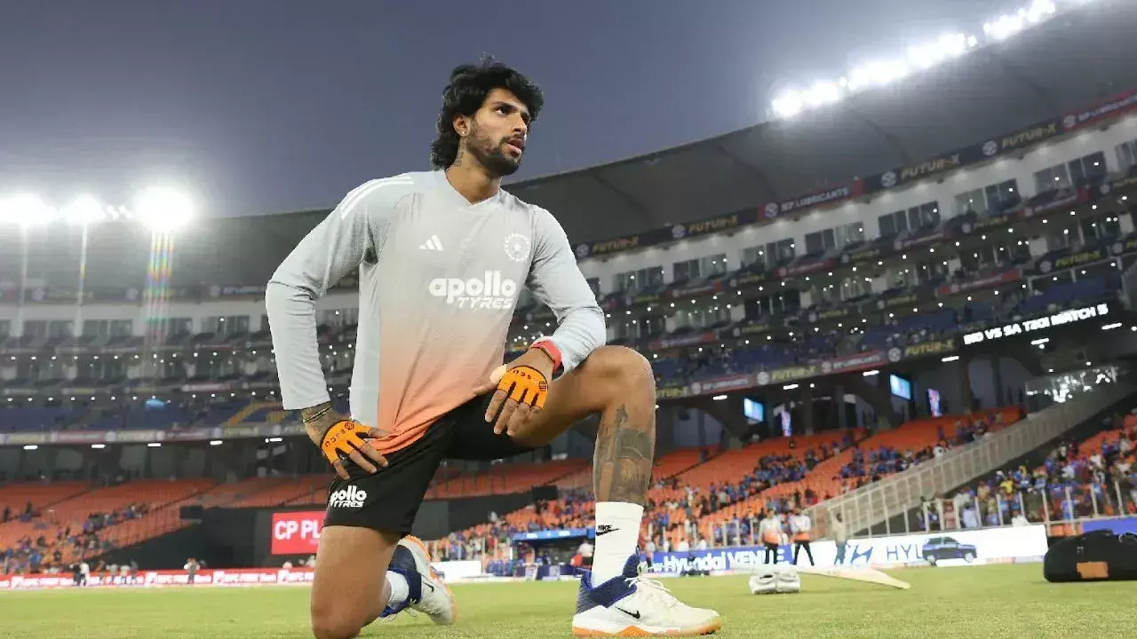 TILAK: టీమిండియాకు షాక్‌.. తిలక్ వర్మ ఔట్‌!