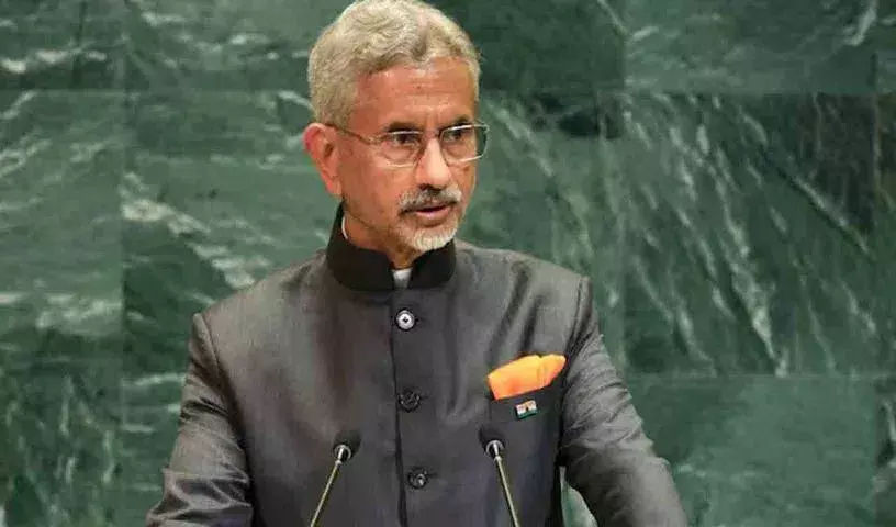 Jaishankar: యూఎస్లో 670 కిలోమీటర్లు రోడ్డుమార్గంలోనే ప్రయాణించిన జైశంకర్..ఎందుకంటే ? Jaishankar: యూఎస్లో 670 కిలోమీటర్లు రోడ్డుమార్గంలోనే ప్రయాణించిన జైశంకర్..ఎందుకంటే ?