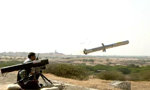 Rajnath Singh: కదిలే లక్ష్యాన్ని ఛేదించే యాంటీ టాంక్ మిస్పైల్...