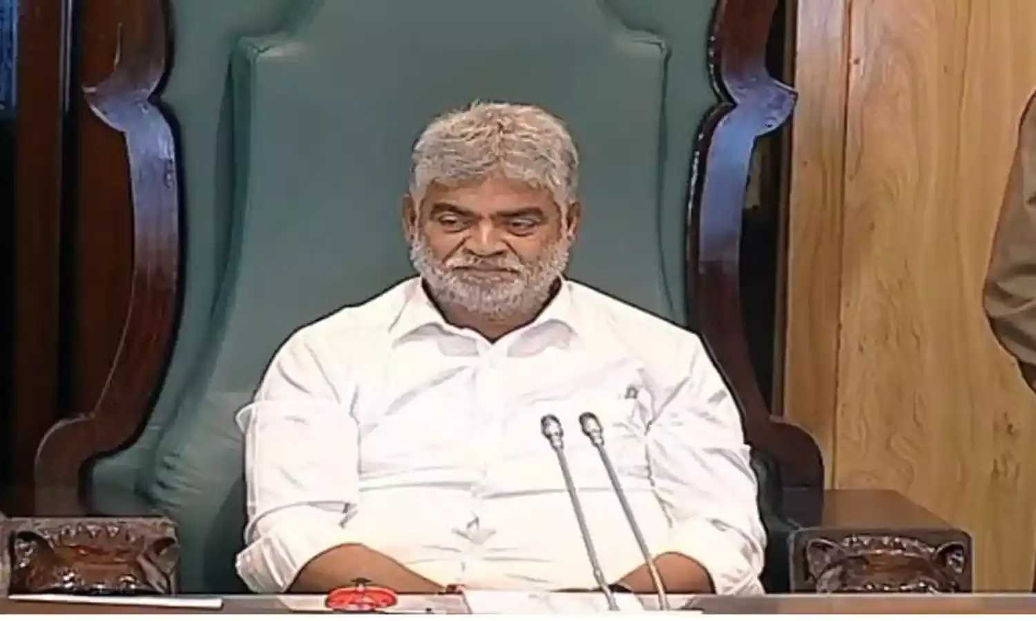 Telangana News : ఏడుగురు ఎమ్మెల్యేలకు క్లీన్ చిట్.. ఆ ముగ్గురి పరిస్థితేంటి..?