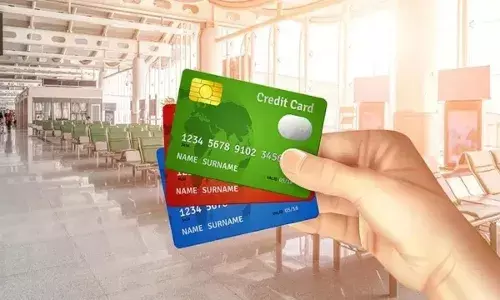 Credit Card : జేబులో ఈ కార్డ్ ఉంటే చాలు..ఎయిర్‌పోర్ట్‌లో ఫైవ్ స్టార్ హోటల్ రేంజ్ లగ్జరీ మీ సొంతం.