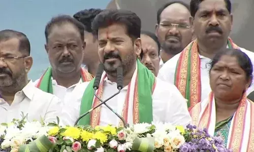 REVANTH:తెలంగాణ అభివృద్ధి కోసం ఎవర్నైనా కలుస్తా
