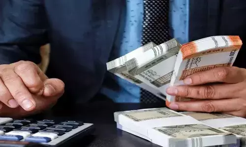 Money Recovery : ఫ్రెండ్స్ కు డబ్బులిచ్చి అడగలేకపోతున్నావా? స్నేహం చెడకుండానే వసూలు చేసే స్మార్ట్ ప్లాన్ ఇదే.