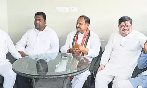 Telangana Municipal Elections : కాంగ్రెస్ కు సవాల్ గా మారిన మున్సిపల్ ఎన్నికలు..