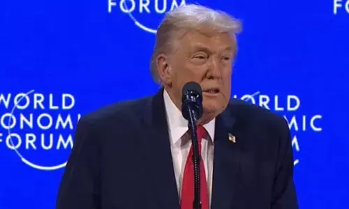 Donald Trump : తగ్గిన ట్రంప్..ఊపిరి పీల్చుకున్న యూరప్..గ్రీన్ల్యాండ్ వివాదంపై నాటోతో భారీ ఒప్పందం. Donald Trump : తగ్గిన ట్రంప్..ఊపిరి పీల్చుకున్న యూరప్..గ్రీన్ల్యాండ్ వివాదంపై నాటోతో భారీ ఒప్పందం.