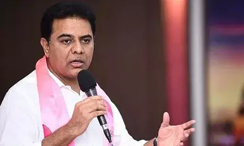 KTR: బండి సంజయ్‌, అర్వింద్‌కు కేటీఆర్‌ లీగల్‌ నోటీసులు