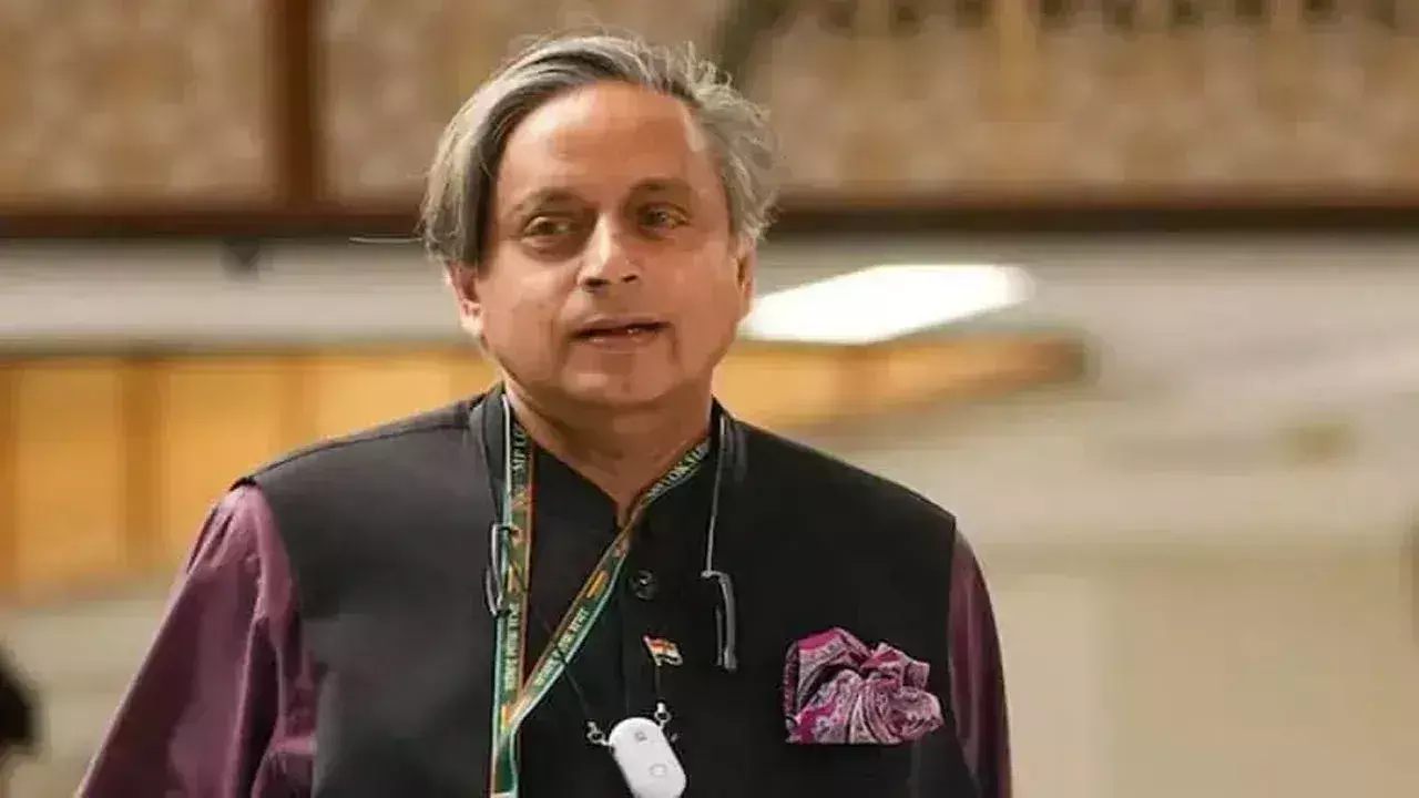Shashi Tharoor:  శశిథరూర్ విషయంలో  దిద్దుబాటు చర్యలకు సిద్ధమవుతున్న కాంగ్రెస్ అధిష్ఠానం