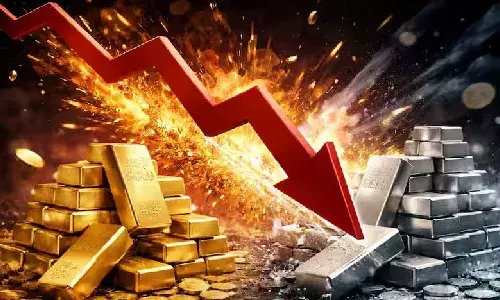 Budget 2026 : బడ్జెట్ ఎఫెక్ట్.. పసిడి మార్కెట్‌లో ముందస్తుగా ప్రాఫిట్ బుకింగ్ మొదలైందా?