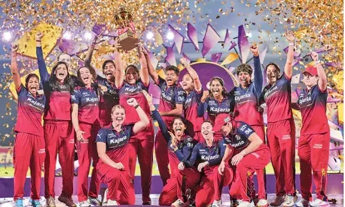 WPL: ఢిల్లీకి నిరాశ మిగిలుస్తూ ఆర్సీబీ అద్వితీయం