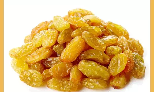 Raisigns: ఎండుద్రాక్షతో ఎన్నో ప్రయోజనాలు.. నానబెట్టి తీసుకుంటే..