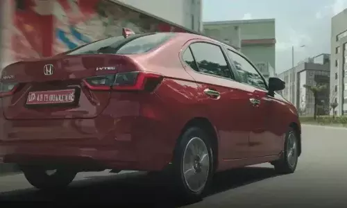 Honda : హోండా కార్లపై డిస్కౌంట్ల వర్షం.. ఏకంగా రూ.1.97 లక్షల వరకు లాభం.