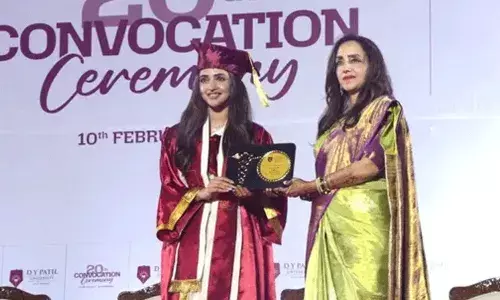 నటనతో పాటు చదువు.. వైద్య పట్టా పొందిన శ్రీలీల