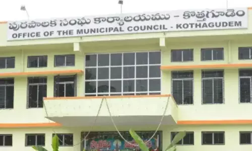KOTTHAGUDEM: కొత్తగూడెం మేయర్ పీఠంపై ఉత్కంఠ