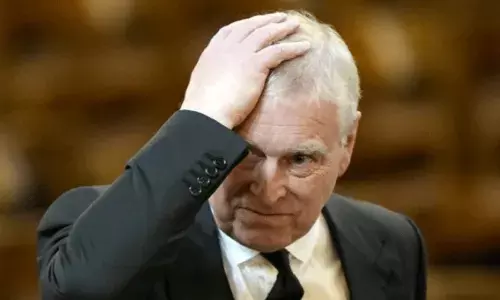 చట్టానికి ఎవరూ అతీతులు కారు.. బ్రిటీష్ యువరాజు ఆండ్రూ అరెస్ట్..: UK ప్రధాని