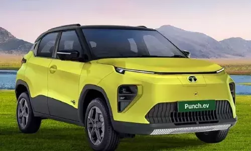 Electric Cars : ఎలక్ట్రిక్ కార్ల వార్ షురూ.. పంచ్ ఈవీకి పోటీగా ఉన్న ఆ 4 కార్లు ఏవి? ఏది కొంటే లాభం?