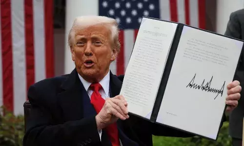 Donald Trump Tariff Hike: వెనక్కి తగ్గని ట్రంప్.. మరోసారి ఏసేశాడుగా టారిఫ్‌లు