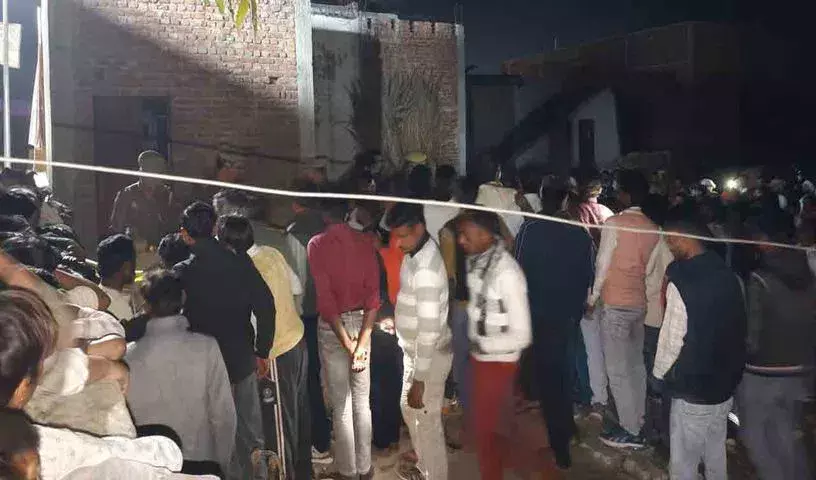 Satyadev Fauji: యూపీలో దారుణం.. ఒకే కుటుంబంలో ఐదుగురి అనుమానాస్పద మృతి Satyadev Fauji: యూపీలో దారుణం.. ఒకే కుటుంబంలో ఐదుగురి అనుమానాస్పద మృతి