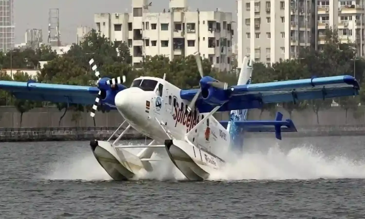 Seaplane Service : పర్యాటక రంగంలో గేమ్ ఛేంజర్.. సీ-ప్లేన్ సేవలకు గ్రీన్ సిగ్నల్ ఇచ్చిన సర్కార్.