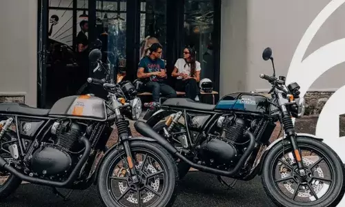 Royal Enfield Continental GT 650 : బుల్లెట్ ప్రియులకు పండగే.. సరికొత్త అవతారంలో రాయల్ ఎన్ఫీల్డ్ కాంటినెంటల్ GT 650. Royal Enfield Continental GT 650 : బుల్లెట్ ప్రియులకు పండగే.. సరికొత్త అవతారంలో రాయల్ ఎన్ఫీల్డ్ కాంటినెంటల్ GT 650.