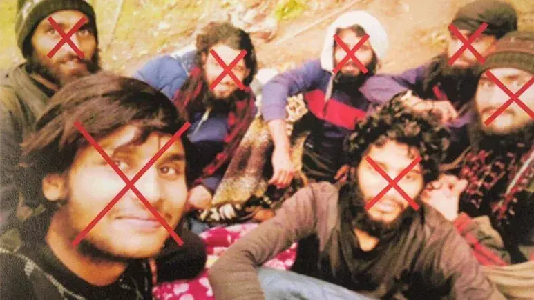 Pak Terrorists: ఏడుగురు పాక్ ఉగ్రవాదుల కోసం వేట.. పర్వతాల్లో ఆర్మీ   ఆపరేషన్