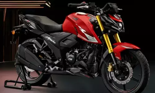 TVS Apache RTR 160 4V : కాలేజీ కుర్రాళ్ల హాట్ ఫేవరెట్..అదిరిపోయే లుక్, మైలేజ్..రూ.1.16 లక్షలకే స్పోర్ట్స్ బైక్.