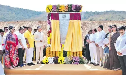 CBN: వెలిగొండకు పునాది వేసింది నేనే పూర్తి చేసేది నేనే