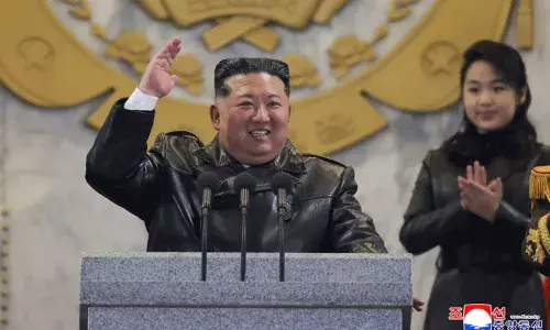 North Korea: సైనిక కవాతులో కాబోయే వారసత్వ నాయకురాలు.. తండ్రితో కలిసి..