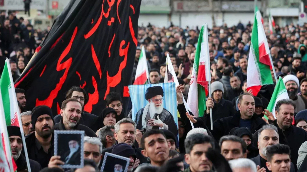 Ali Khamenei: అన్ని రాష్ట్రాలను హైఅలర్ట్ చేసిన కేంద్రం, సున్నితమైన ప్రాంతాల్లో నిఘా కట్టుదిట్టం