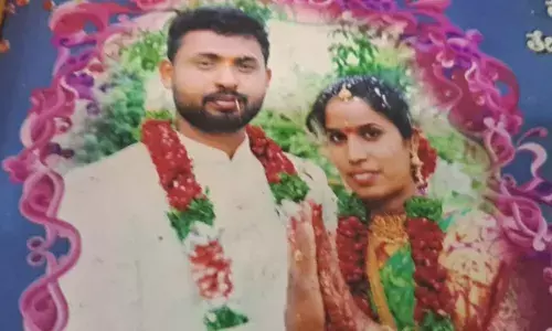 SAD: అంత కష్టం ఏమొచ్చిందమ్మా...