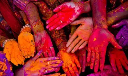 Holi 2026 : రంగుల పండుగలో కాసుల వర్షం.. ఈ ఏడాది రూ.80,000 కోట్ల టర్నోవర్ ఖాయం.