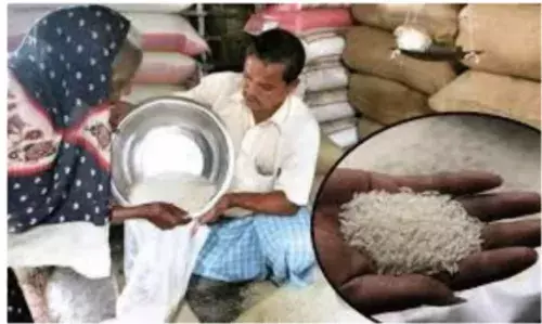 RATION: రేషన్‌‌‌‌‌కార్డుదారులకు ఒకేసారి మూడు నెలల బియ్యం