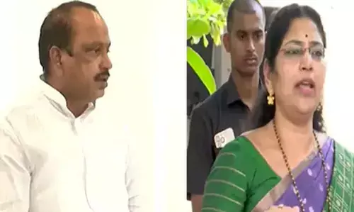 AP: అసెంబ్లీ లాబీలో వైసీపీ ఎమ్మెల్సీల వాగ్వాదం