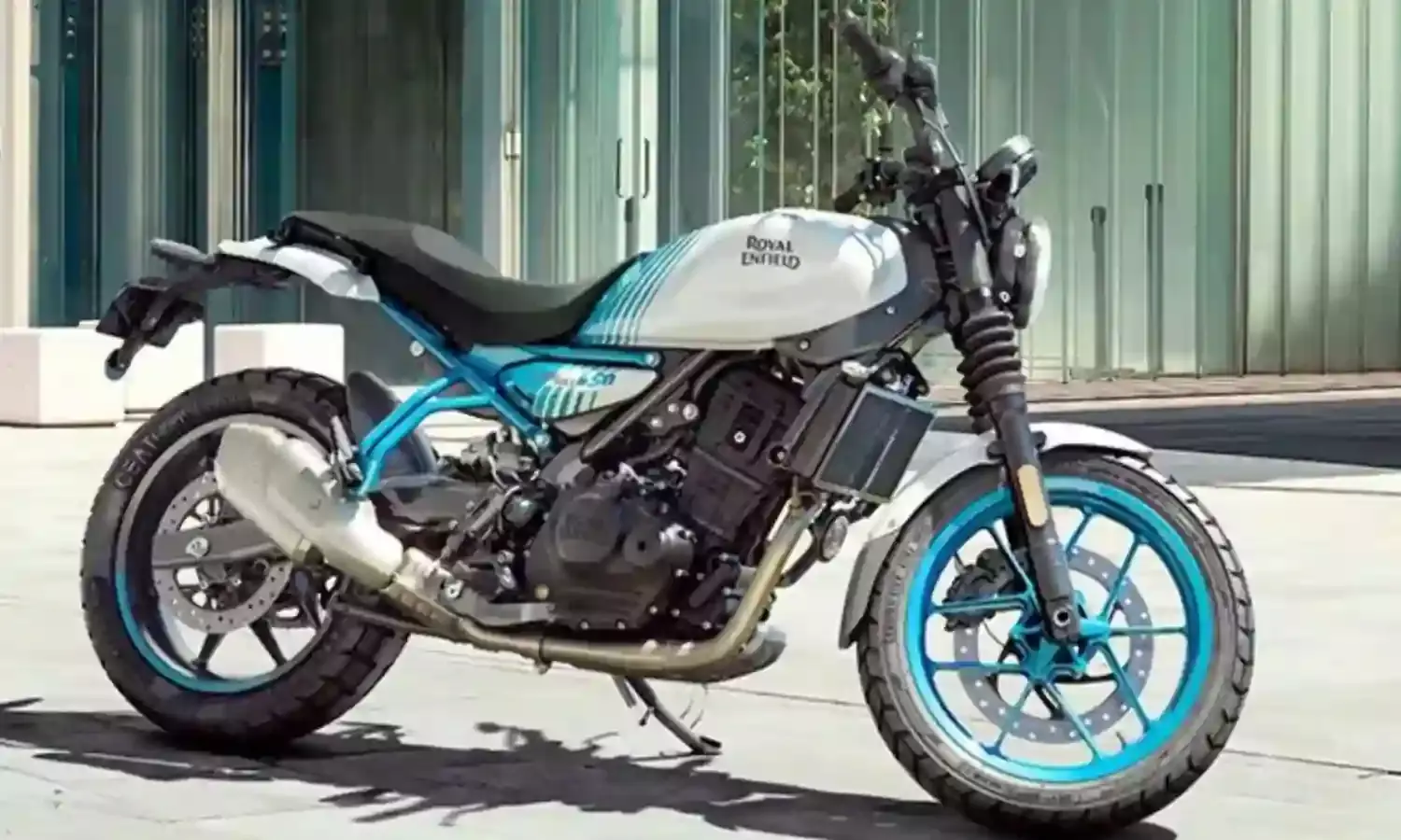 Royal Enfield : బైక్ లవర్స్ కు పండగే.. సరికొత్త హంగులతో వస్తున్న రాయల్ ఎన్‌ఫీల్డ్ గెరిల్లా 450.