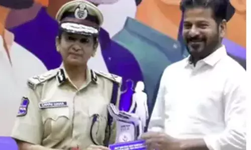 REVANTH: మహిళ దినోత్సవంతో బాధ్యత తీరిపోదు:సీఎం