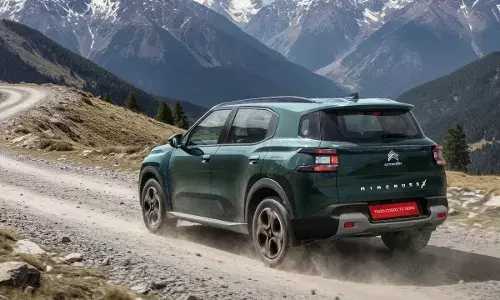 Citroen : సిట్రోయెన్ ఎయిర్‌క్రాస్ ప్రియులకు షాక్.. భారీగా పెరిగిన ధరలు, కొత్త రేట్లు ఇవే.