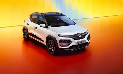 Automatic Cars : బడ్జెట్ లో ఆటోమేటిక్ కారు కావాలా? రూ.5 లక్షల లోపే టాప్ 3 కార్లు ఇవే.