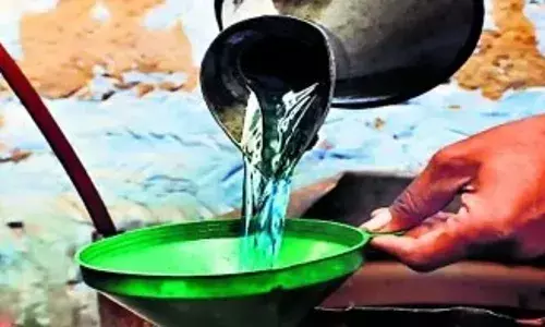 Kerosene : తిరిగి వస్తున్న కిరోసిన్ రోజులు.. యుద్ధం దెబ్బకు గ్యాస్ సిలిండర్లకు బ్రేక్.