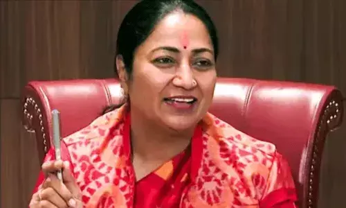 Delhi: బాలికలు గ్రాడ్యుయేషన్ సాధించాలి.. : సీఎం రేఖా గుప్తా..