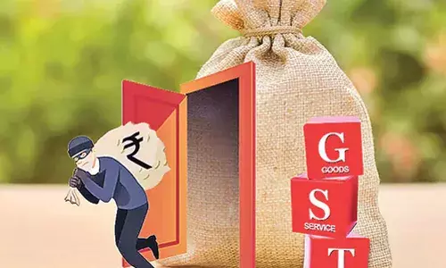 GST SCAM: తెలంగాణలో భారీ జీఎస్టీ కుంభకోణం GST SCAM: తెలంగాణలో భారీ జీఎస్టీ కుంభకోణం