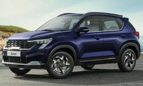 Kia Sonet : బేస్ మోడల్‌లోనూ ఆటోమేటిక్ మ్యాజిక్.. కియా సోనెట్ కొత్త ధరలు చూస్తే షాక్ అవ్వాల్సిందే.