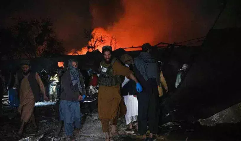 Pakistan: పాకిస్తాన్ భారీ దాడి.. 400 మందికి పైగా మృతి.