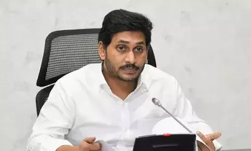 YS Jagan : పనిచేయని మావిగన్ ప్లాన్.. డైలమాలో వైసీపీ..!