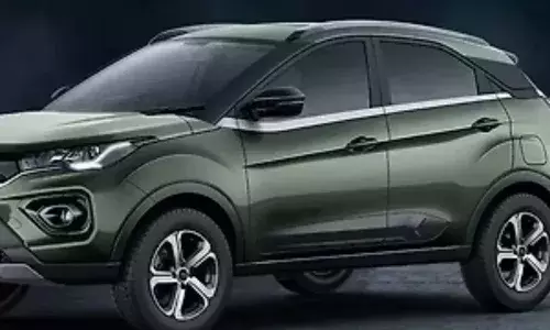 Tata Nexon : టాటా నెక్సాన్ కొత్త వెర్షన్ వస్తోందా? సీక్రెట్‎గా టెస్టింగ్.. ఫోటోలు వైరల్.