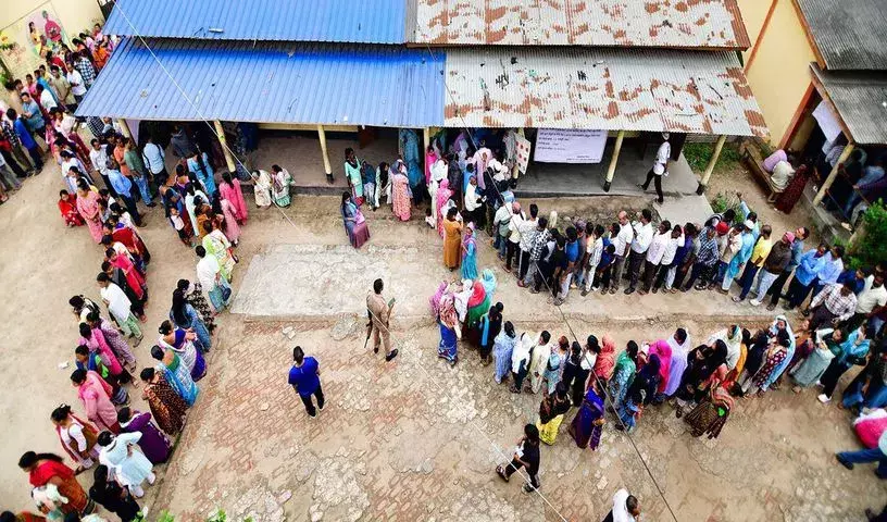 Assembly Elections: అస్సాం, కేరళ, పుదుచ్చేరిలో  భారీగా ఓటింగ్