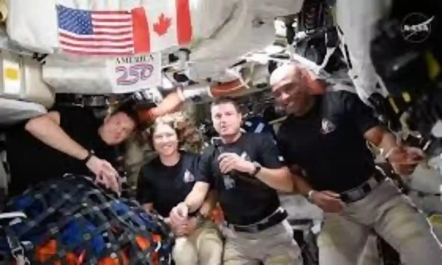 Artemis II:  10 రోజుల  చంద్రుడి యాత్రను విజయవంతంగా పూర్తిచేసిన ఆర్టెమిస్-2