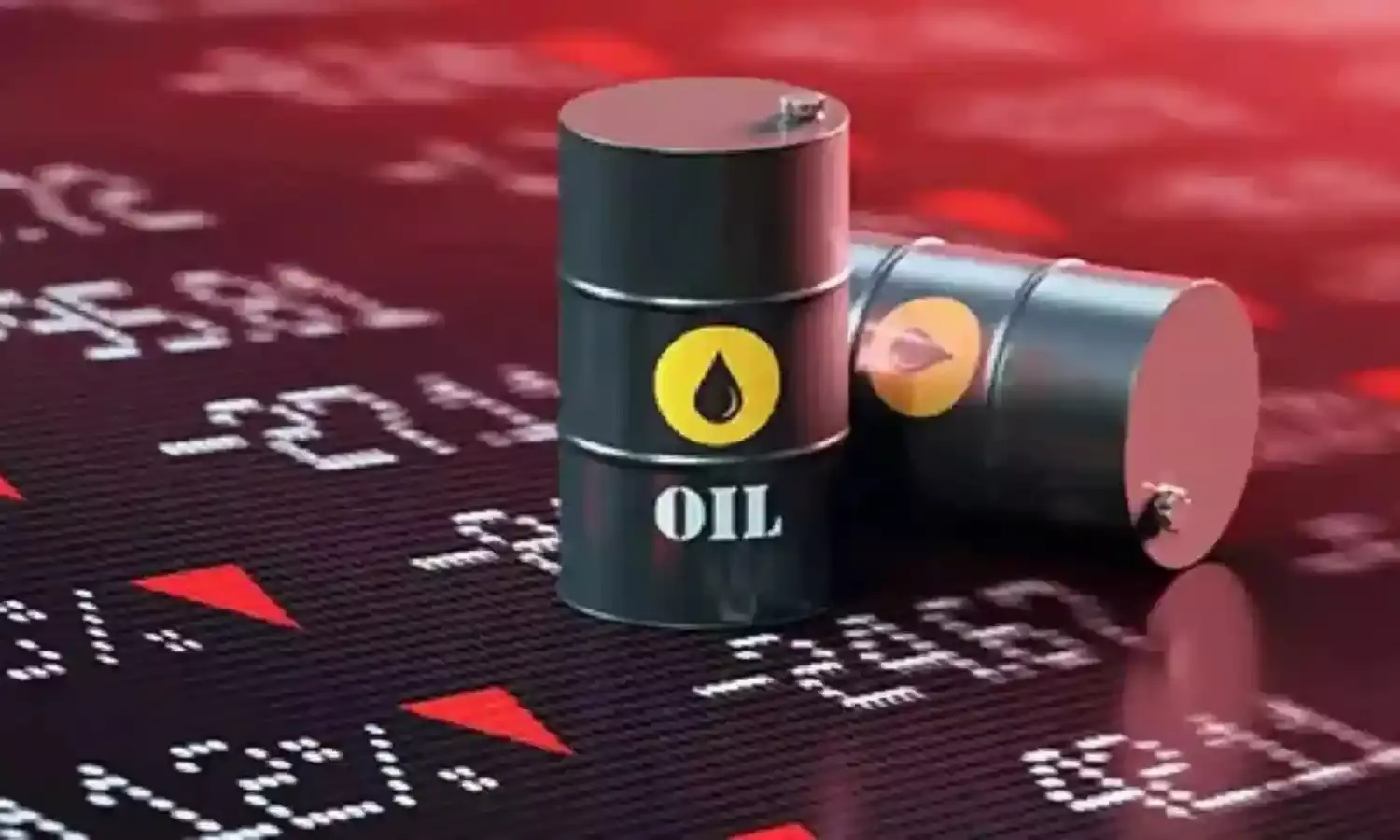 Crude Oil : కుప్పకూలిన క్రూడాయిల్.. ఆరేళ్లలో ఎన్నడూ లేని విధంగా చమురు ధరల పతనం.. పెట్రోల్ కష్టాలు తీరేనా?