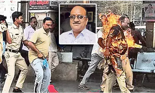 RTC:  నర్సంపేట ఆర్టీసీ డ్రైవర్‌కు చికిత్స కొనసాగుతోంది: మంత్రి